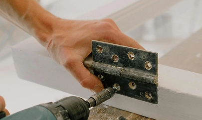 Door repairs & replacements